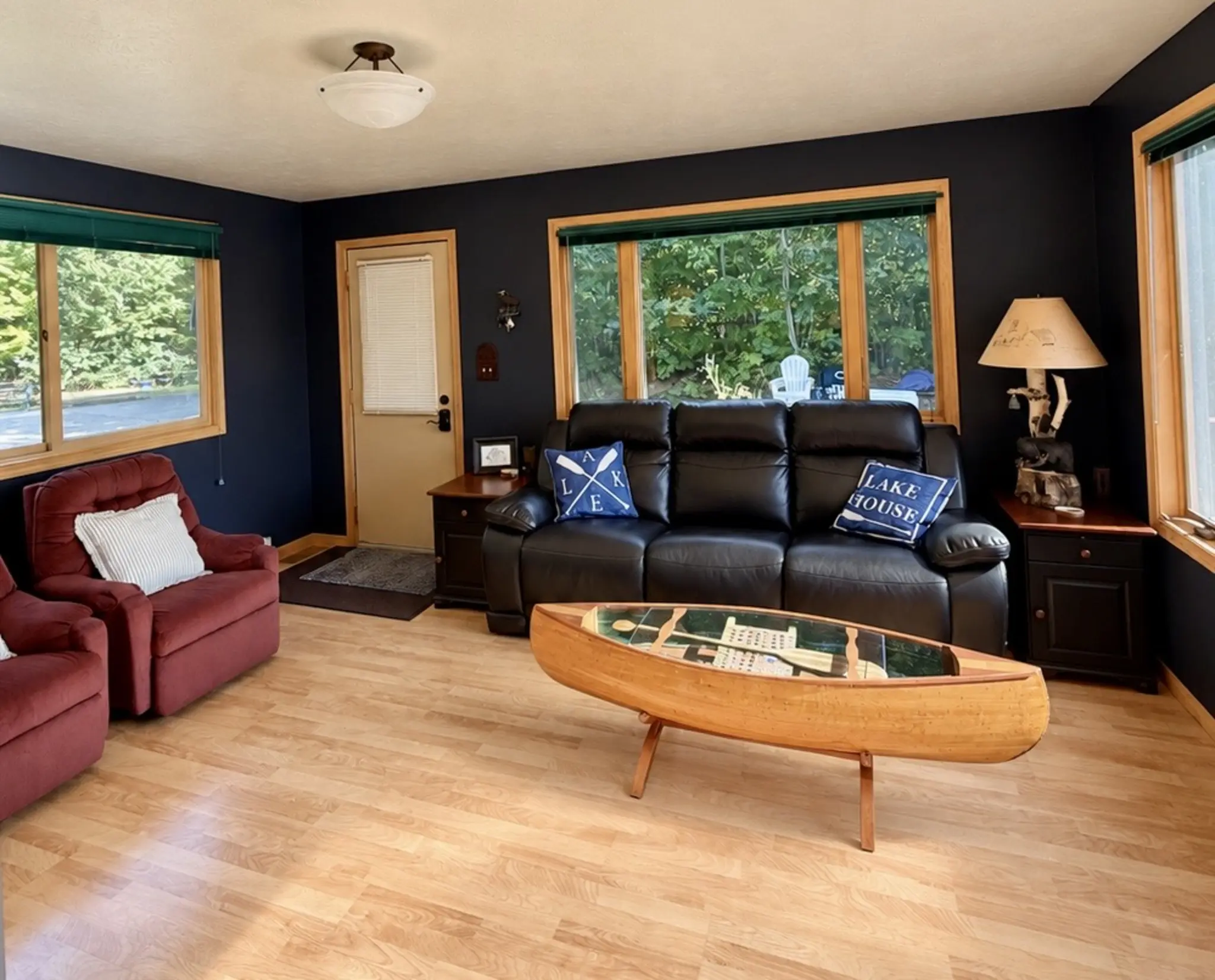 Living room and lake-facing seating